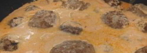 очень нежные тефтели в томатно-сметанном соусе. Шаг 9