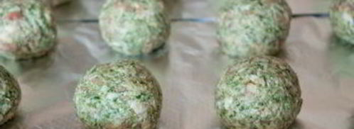 шпинатные тефтели с перечным соусом. Шаг 3