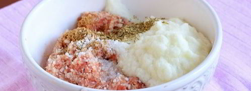 тефтели с картошкой в соусе в духовке. Шаг 6