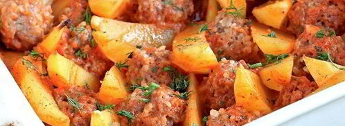 тефтели с картошкой в соусе в духовке. Шаг 14