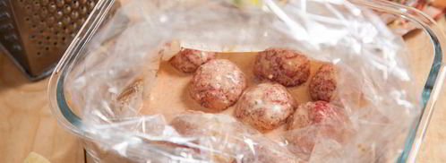 тефтели с сыром в сливочно-томатном соусе. Шаг 8