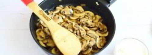 тефтели в грибном соусе под сыром. Шаг 7