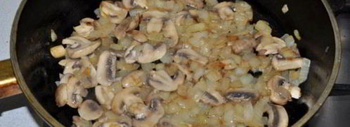 тефтели в сырно-грибном соусе. Шаг 3