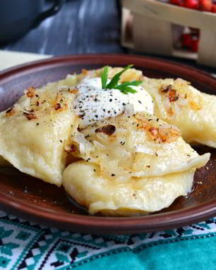 Вареники с картофелем и сыром на пару из творожного теста