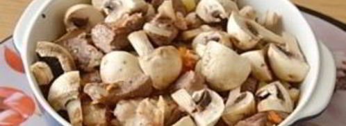 жаркое из свинины с картофелем и грибами. Шаг 6