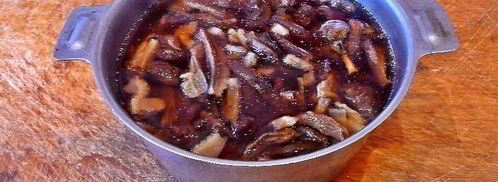 жаркое с грибами и картошкой в горшочках. Шаг 12