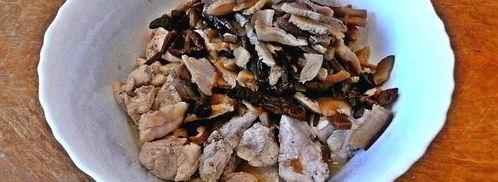 жаркое с грибами и картошкой в горшочках. Шаг 13