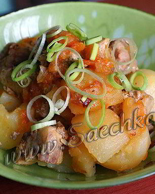 Жаркое со свининой и картошкой в мультиварке Steba