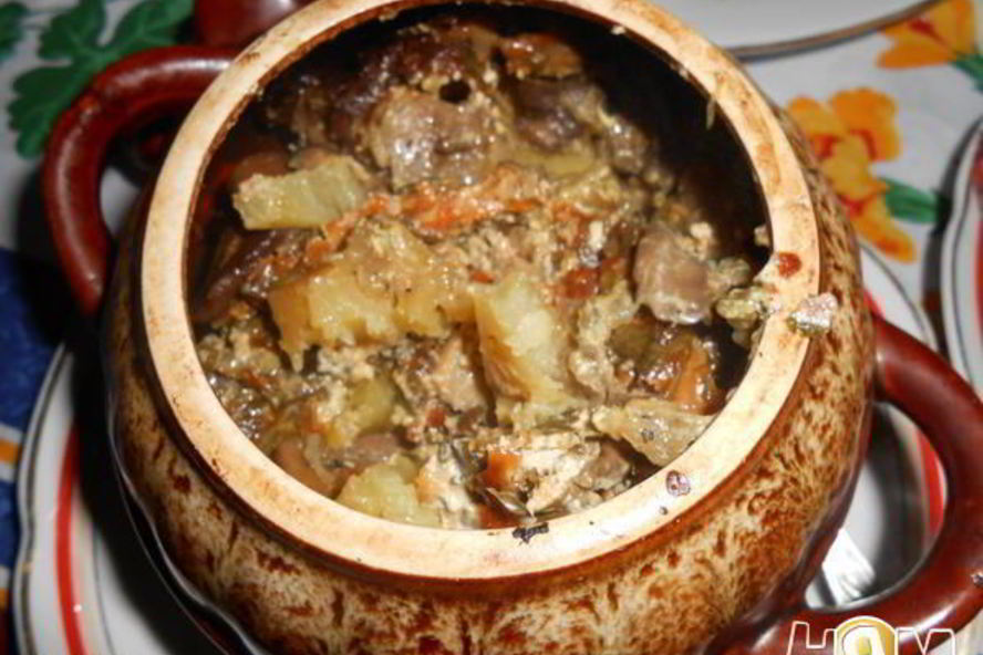 Рецепт жаркого в горшочках