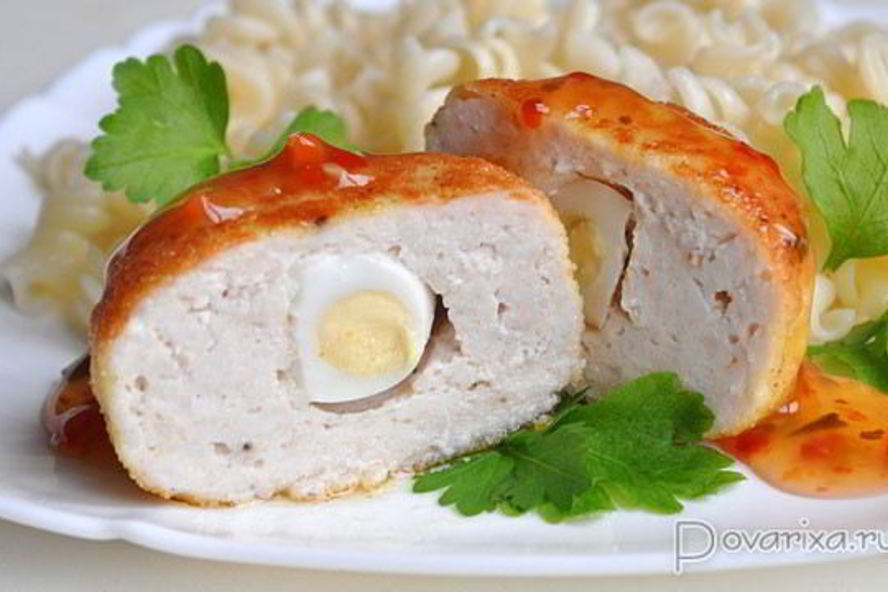Рецепт куриных зраз с перепелиными яйцами