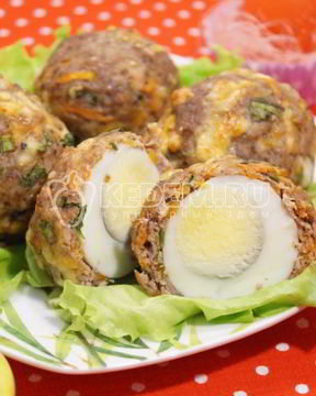 Мясные зразы с яйцом