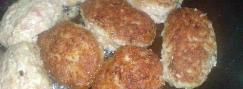 мясные зразы с зеленью, чесноком и сыром. Шаг 6