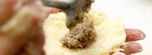 зразы картофельные с фаршем. Шаг 7