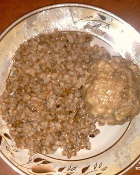 Гречка с котлетами в мультиварке