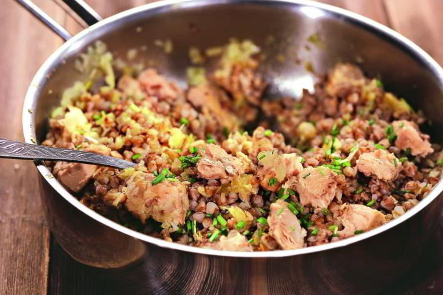 Рецепт гречки с лососем