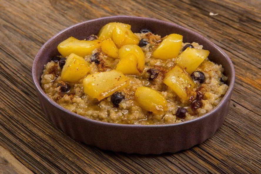 Рецепт каши из киноа с соте из груш