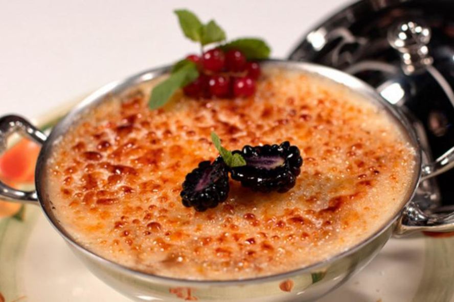 Рецепт гурьевской каши с орехами, фруктами и изюмом