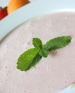 Клубничная манная каша