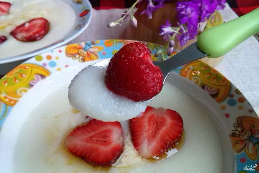 Рецепт манной каши на молоке