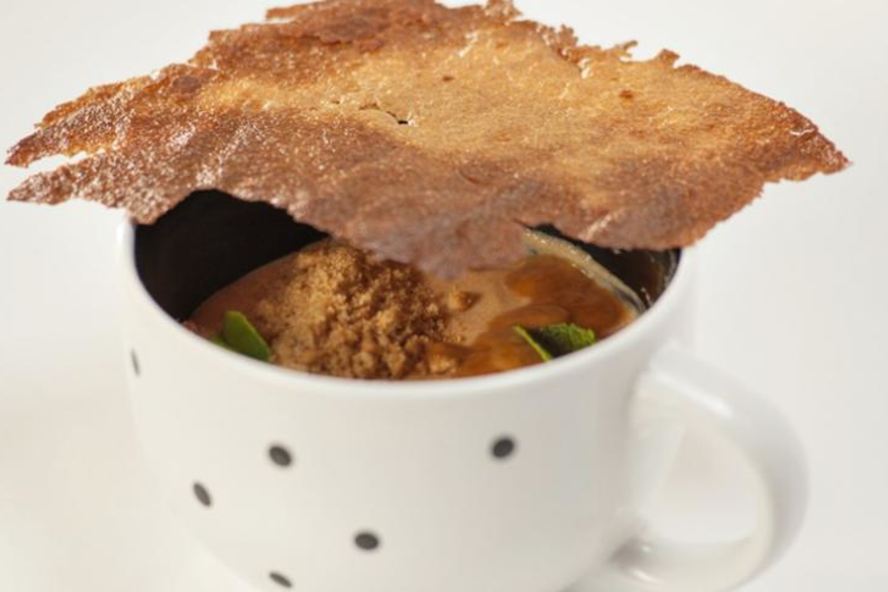 Рецепт манной каши с соленой карамелью