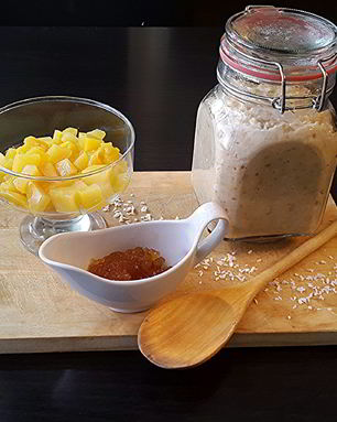 Тропическая овсянка в банке