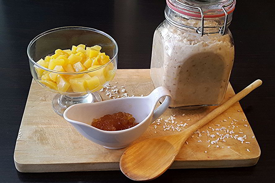 Рецепт тропической овсянки в банке