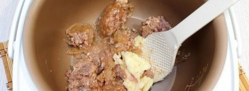 перловка с тушенкой в мультиварке. Шаг 7