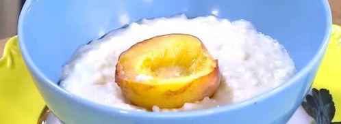 рисовая каша с белым шоколадом и запеченными персиками. Шаг 8