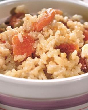 Рисовая каша с курагой и апельсиновым соком