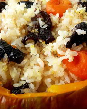 Сладкая рисовая каша в тыкве