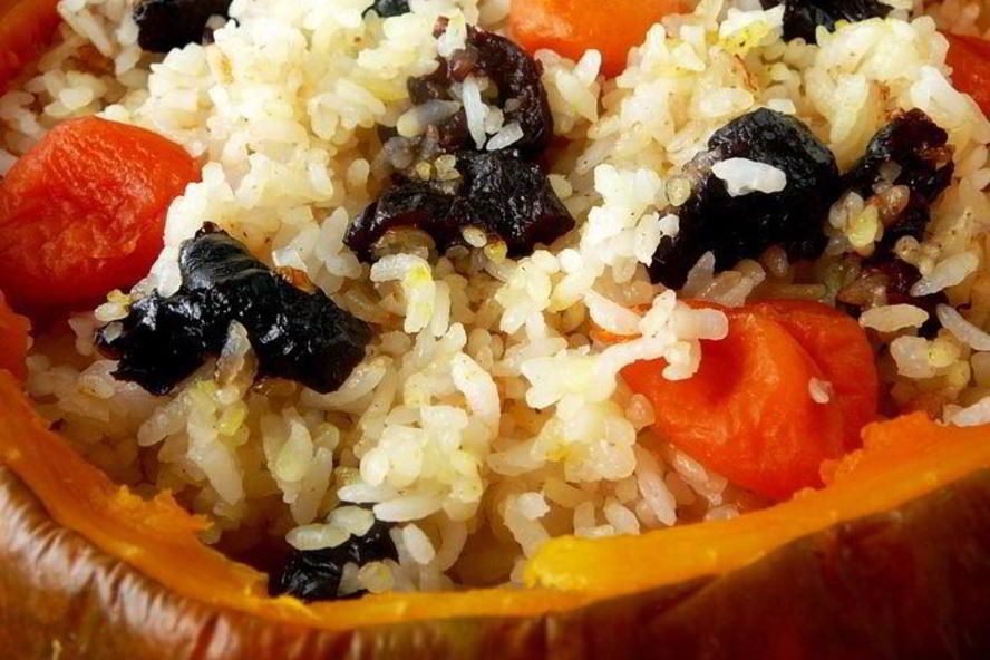 Рецепт сладкой рисовой каши в тыкве