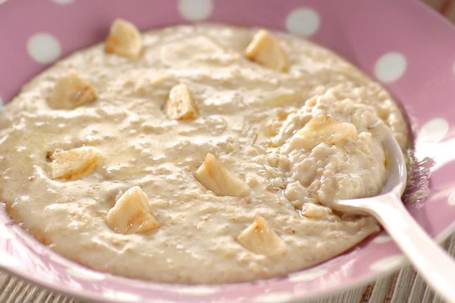 Рецепт самой простой овсяно-сливочная каша с бананами