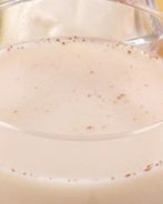 Чай с пряностями, мятой и молоком