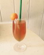 Холодный персиковый чай