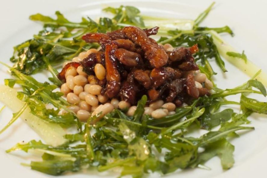 Рецепт курицы в чайно-соевом соусе с белой фасолью