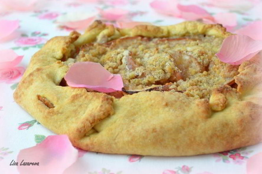 Рецепт яблочной галеты чайной роза