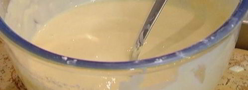 кефирные оладушки с кленовым сиропом. Шаг 4