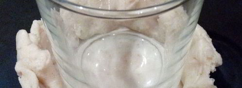 фиалковый кофе в сладкой кружке. Шаг 4