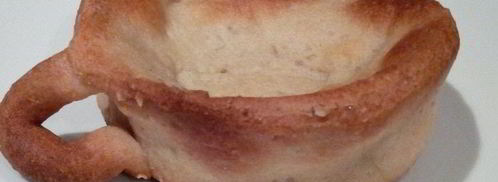 фиалковый кофе в сладкой кружке. Шаг 6