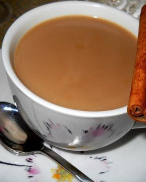 Кофе с пряностями и молоком