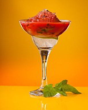 Арбузный физ с джином и лаймом