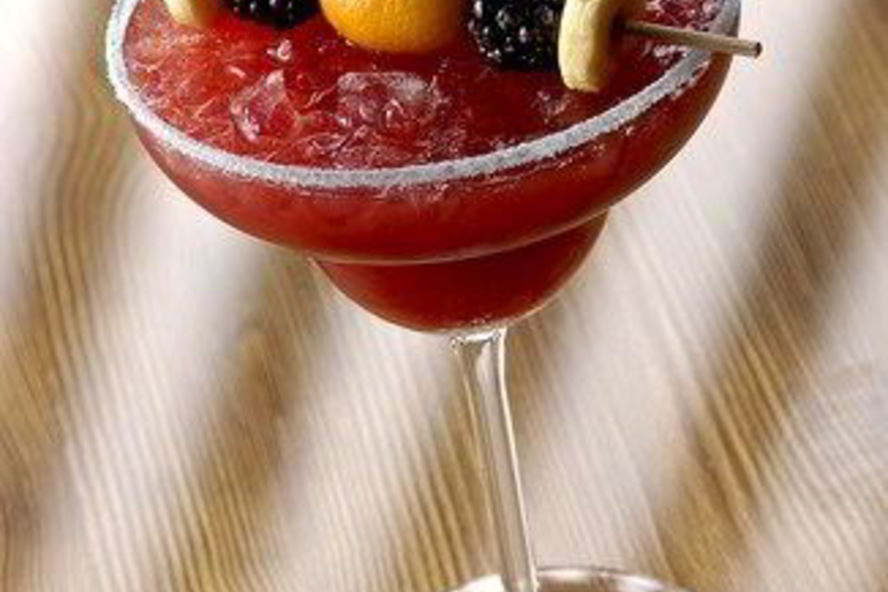 Рецепт ежевичного физа с джином