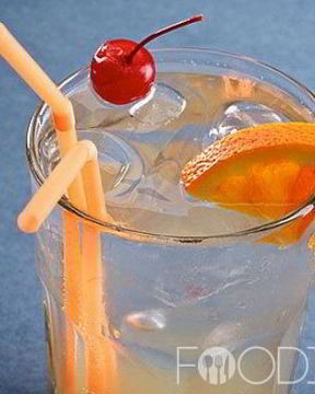 Коктейль Том Коллинз