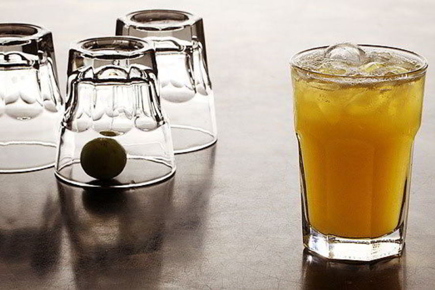 Рецепт коктейля ромового угар