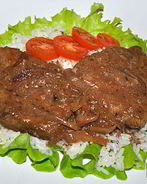 Говяжья печень с вином и луком