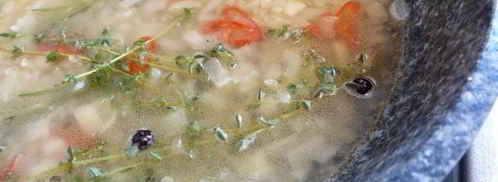 кролик с вином и пряными травами в духовке. Шаг 11