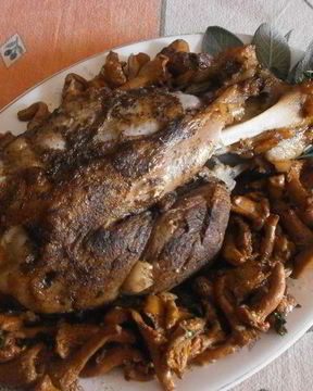 Свиная рулька с вином Марсала