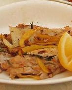 Морская рыба фламбе с виски и грушей