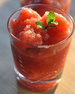 Клубничная гранита с водкой