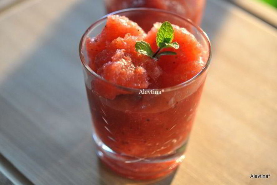 Рецепт клубничной граниты с водкой